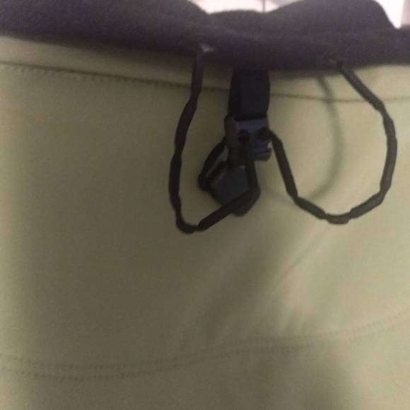 Clique jacket. Stylish Dusty green with zipper. - Picture 3 of 8